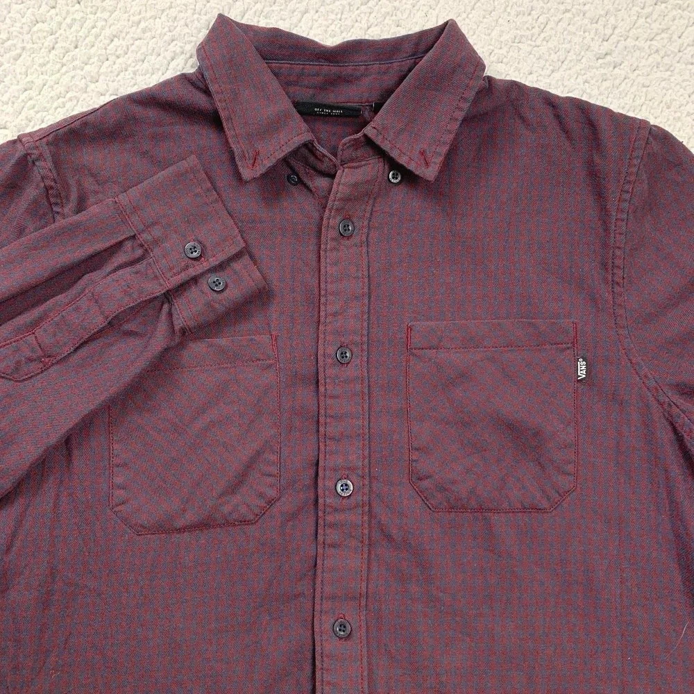 Vans Button Down Shirt Womens Small Burgundy Plaid Cropped Long Sleeve Flannel - Picture 2 of 8